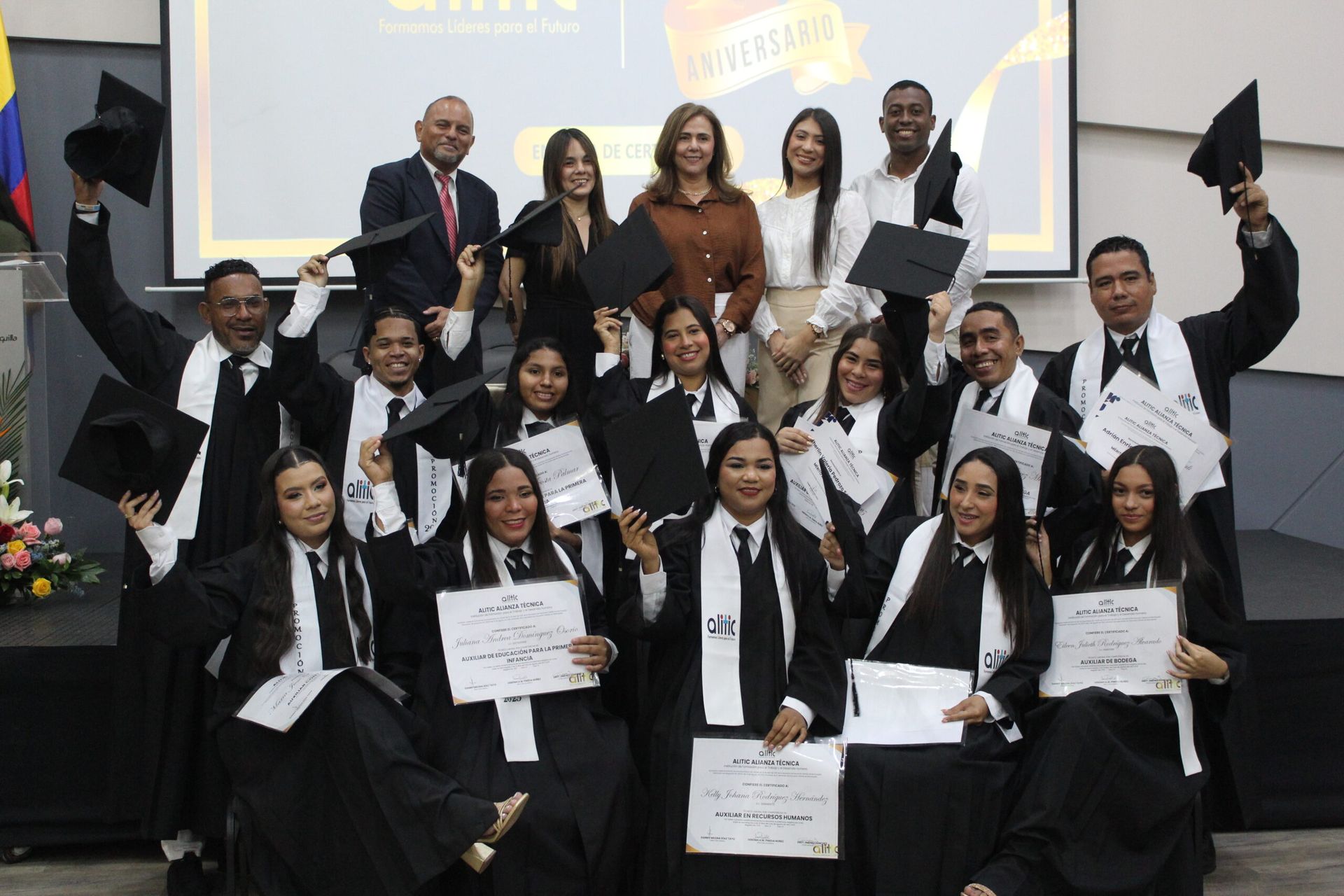 Graduados Alitic | Técnico laboral en Barranquilla